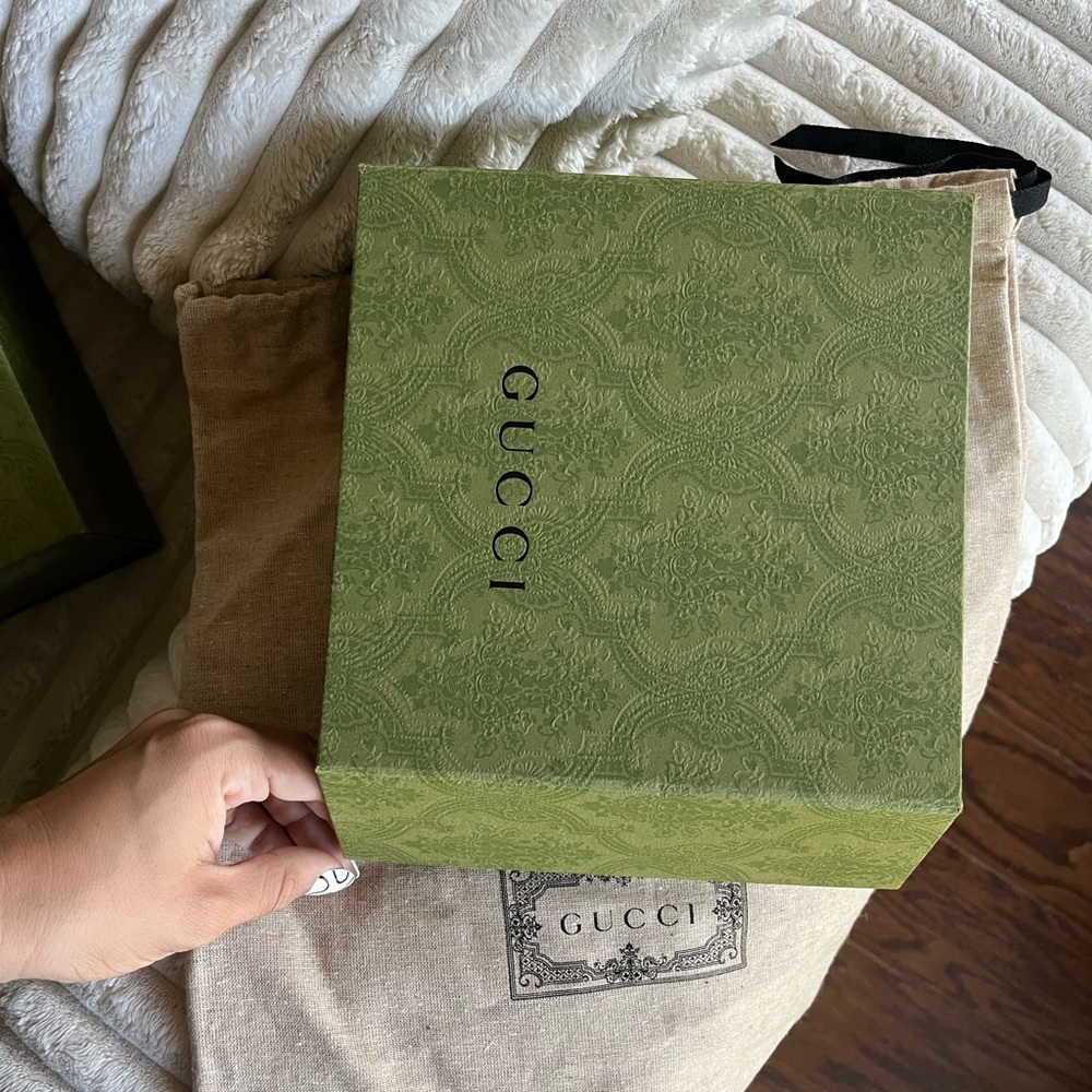 Gucci GG Marmont Wide Belt White/Gold - Picture 6 of 6